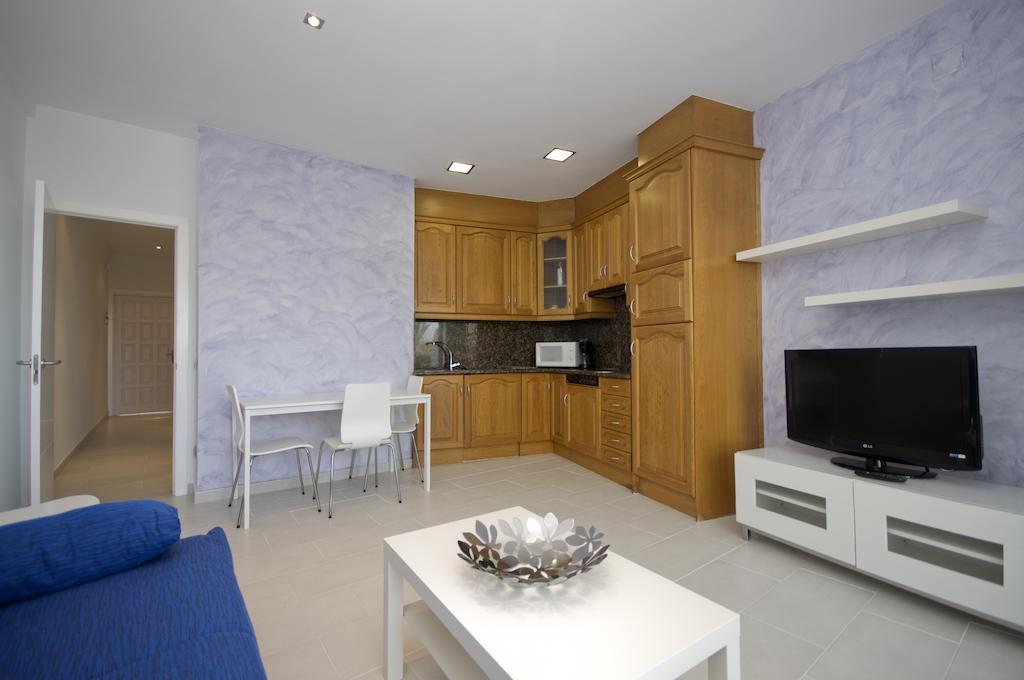 Inmosantos Oasis E3 Apartment Росес Стая снимка