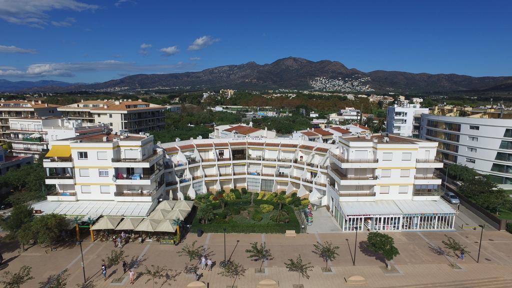 Inmosantos Oasis E3 Apartment Росес Екстериор снимка