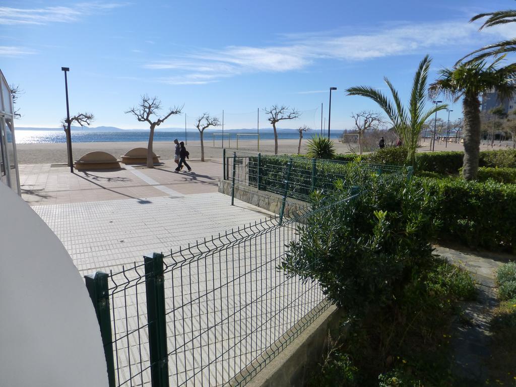 Inmosantos Oasis E3 Apartment Росес Екстериор снимка